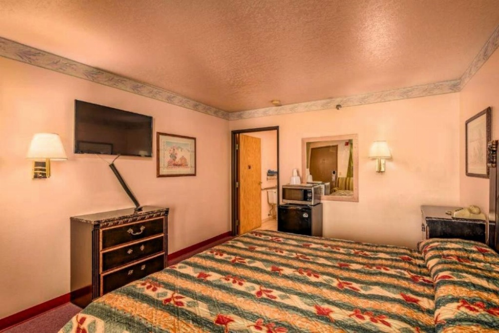 Room image 2
