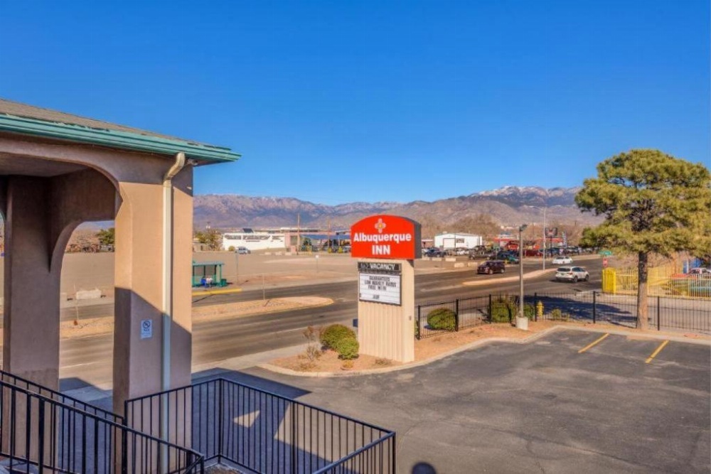 Albuquerque Inn Main image